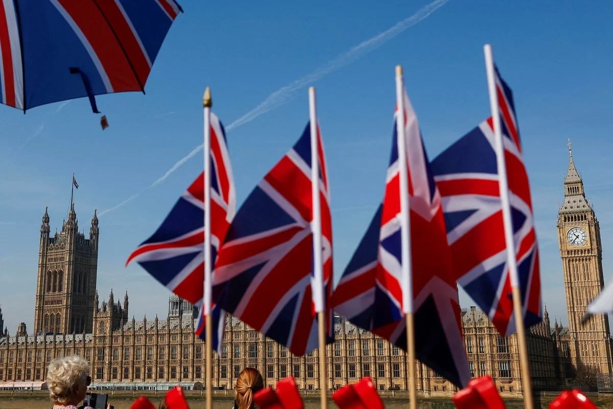 London Aİ ilə münasibətləri yenidən qurmağa çalışır