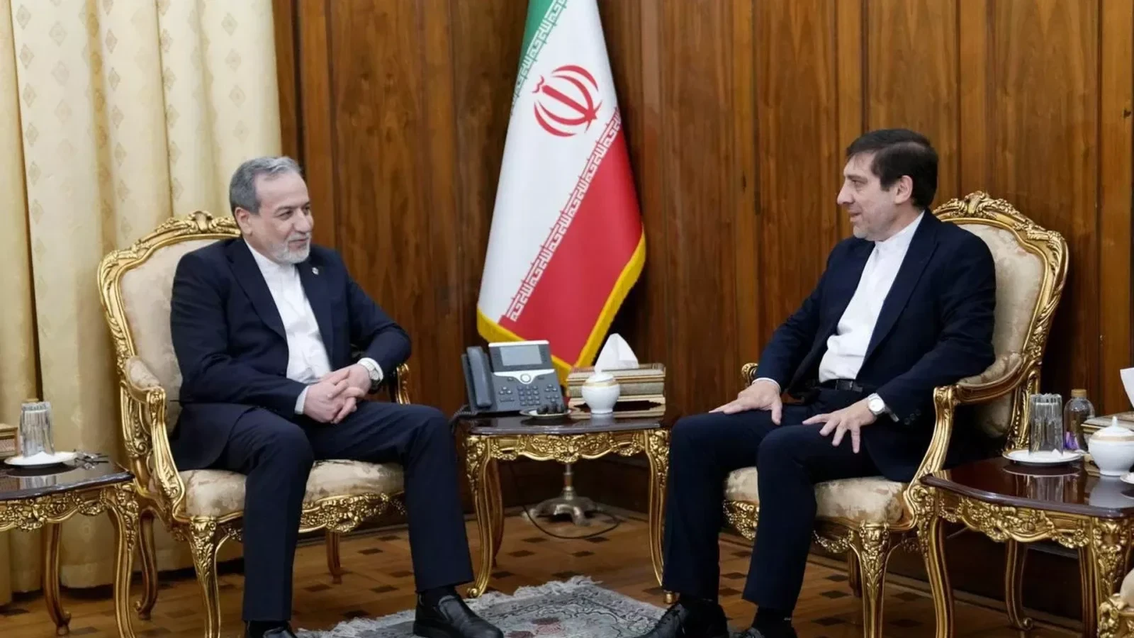 Abbas Əraqçi yeni baş konsula təlimat verib Azərbaycanla sərhədə göndərdi
