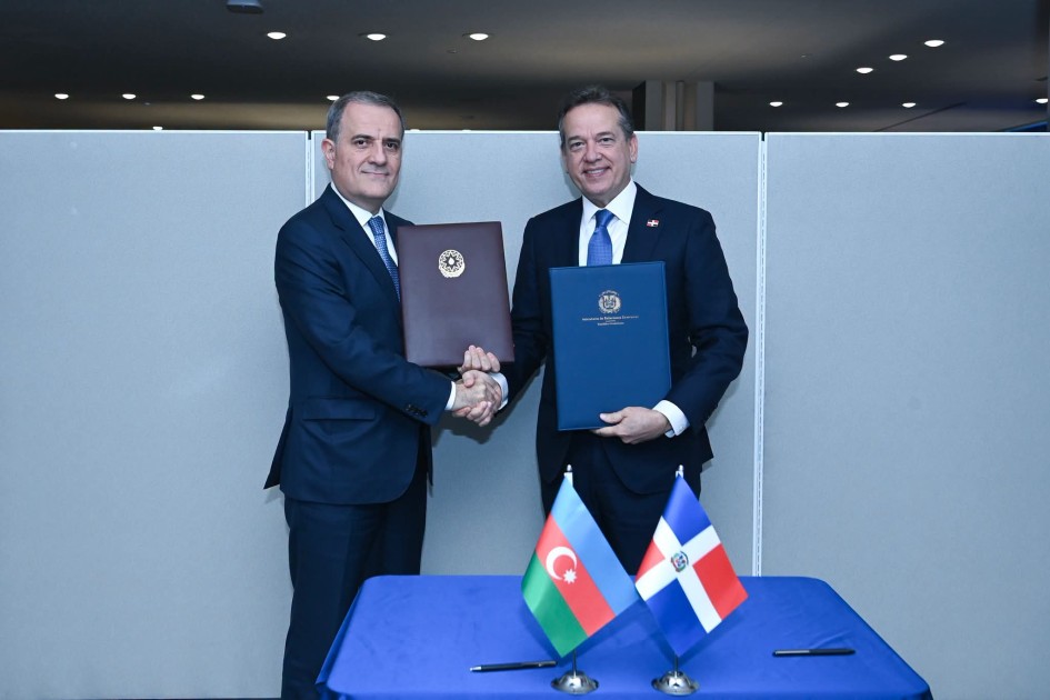 Azərbaycanla bu ölkə arasında viza rejimi ləğv edildi –