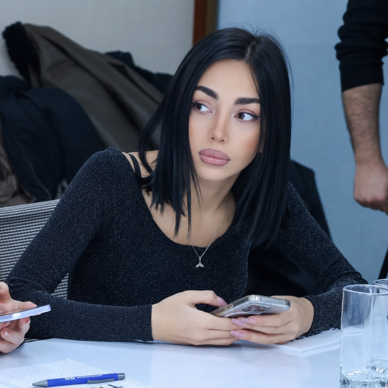 Elm ocağı ikinci evdirsə, səhv edən tələbəyə niyə qapı göstərildi? - Şahanə Ziyad yazır