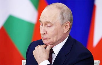 Putinin ovucunda inyeksiya izi tapılıb…