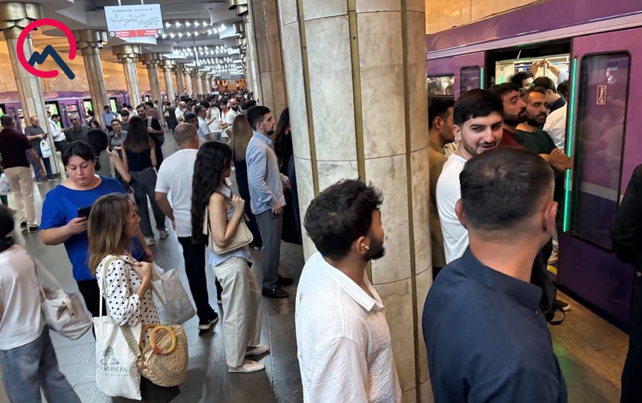 Bakı metrosunda nasazlıq - Hərəkət dayandı