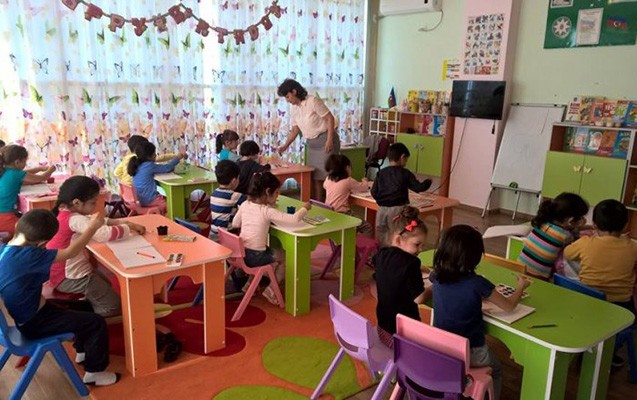 Uşağa psixotrop dərman verildiyi iddia olunan bağçanın direktoru işdən çıxarılıb