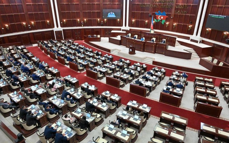 Parlamentin növbəti iclasında 12 məsələ müzakirə ediləcək -