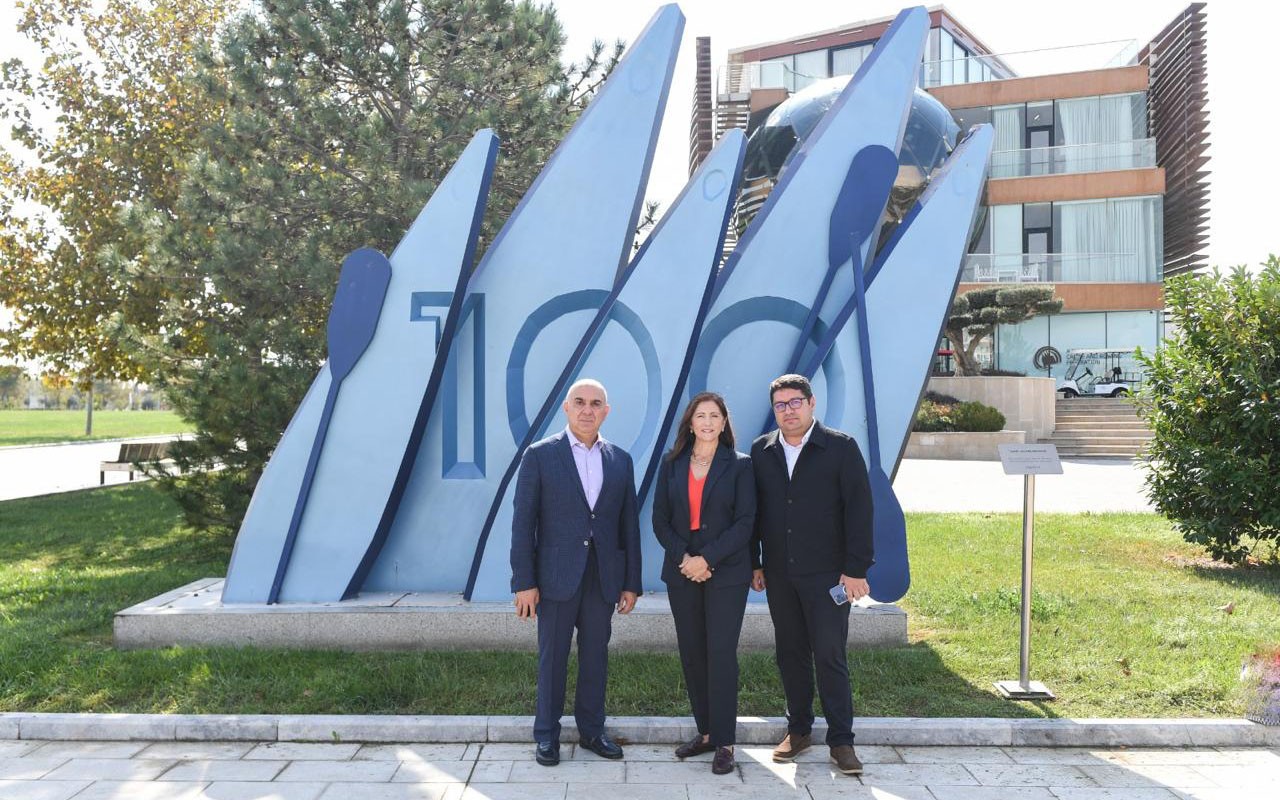 Avropa Avarçəkmə Federasiyasının prezidenti Su İdmanı Federasiyasında olub - Fotolar