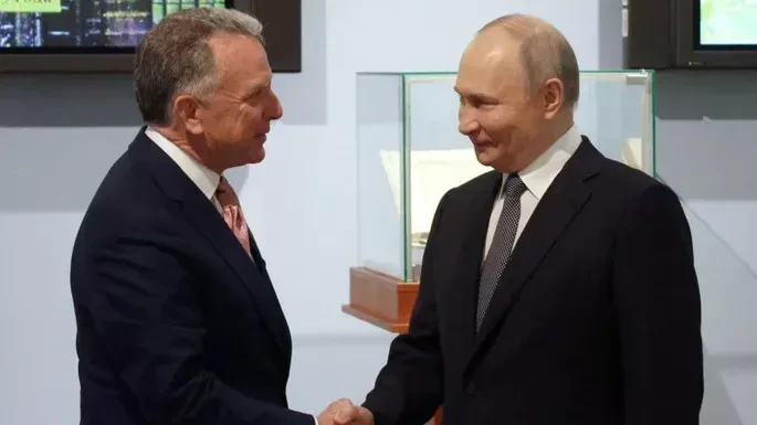 Trampın elçisi Zelenski ilə görüşdükdən sonra Putinin hüzuruna gedəcək -