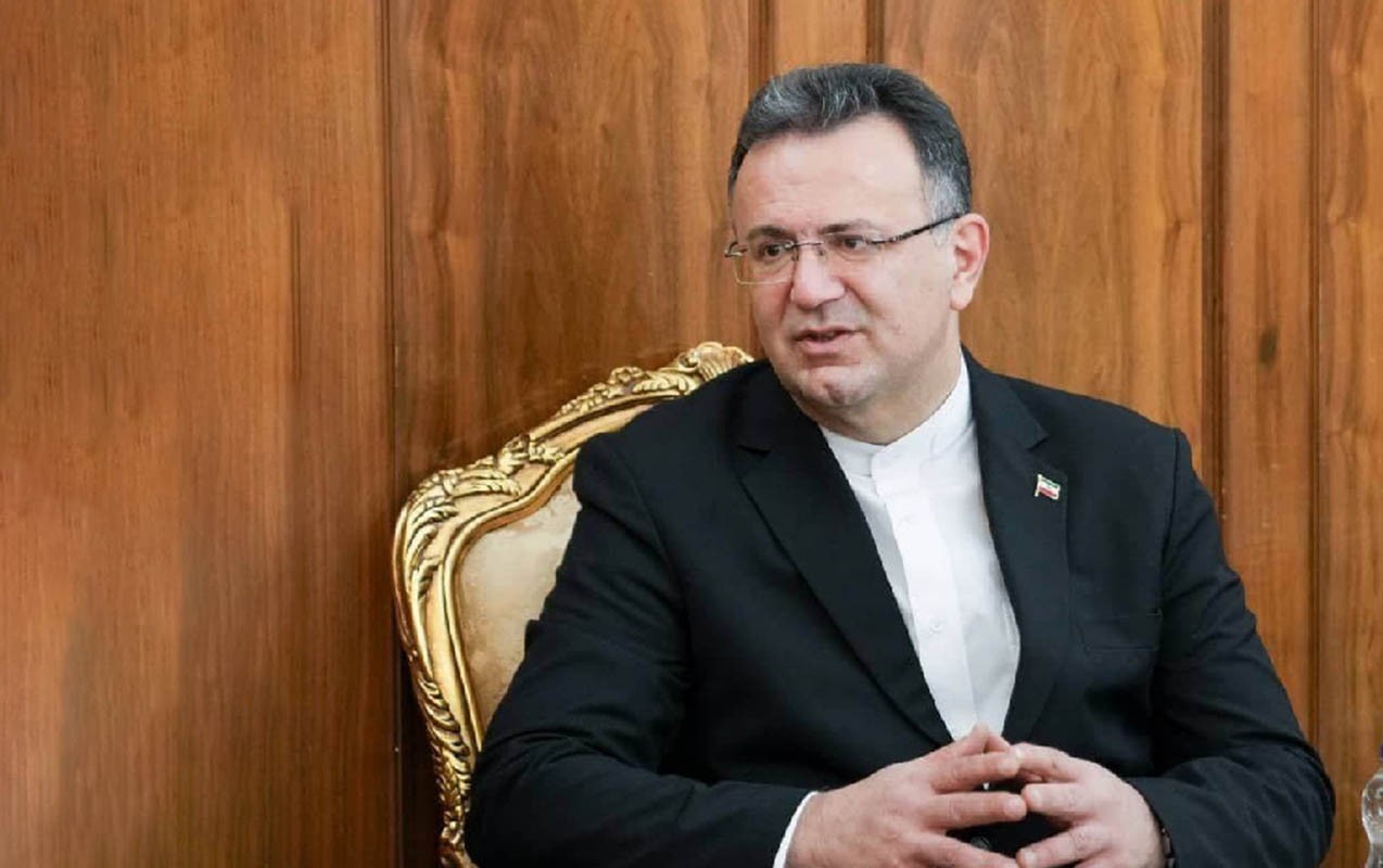 Tbilisidə itlər İran səfirinə hücum edib