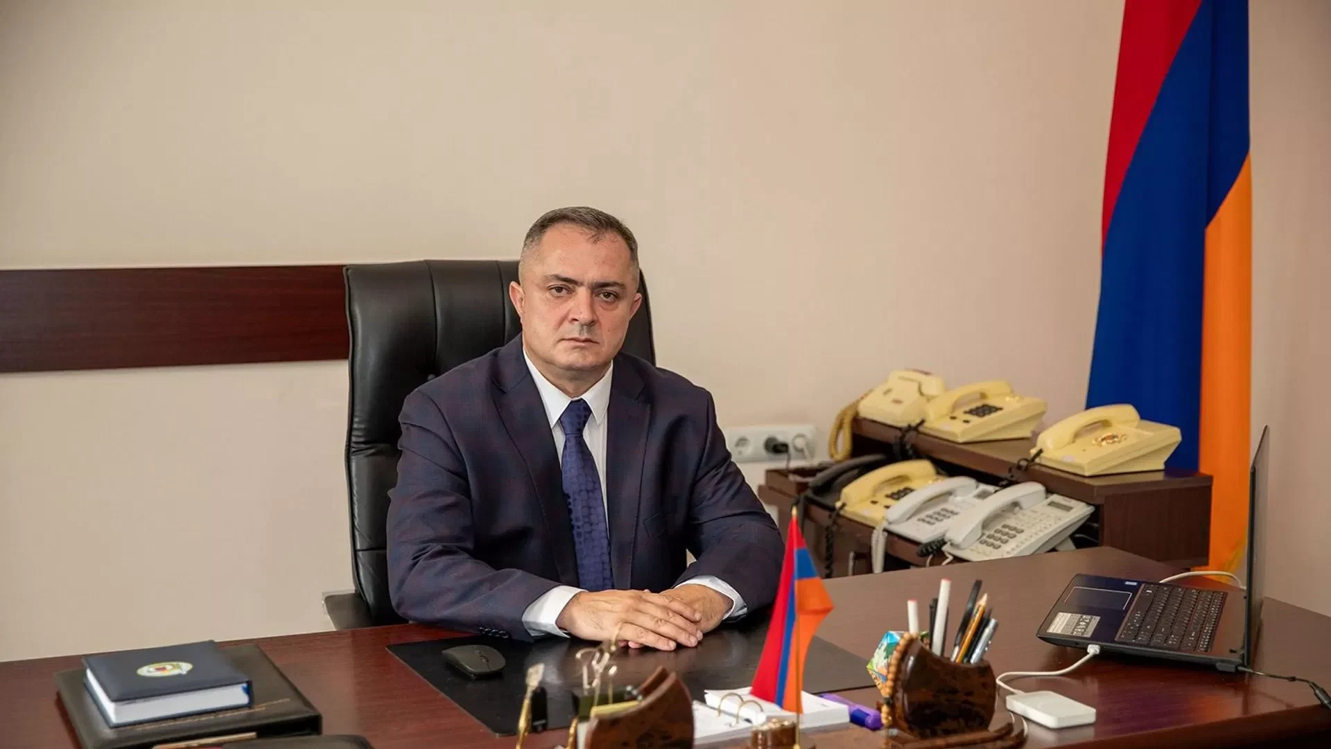 Paşinyan Azərbaycan əsgərinə görə Sanamyanı qovdu