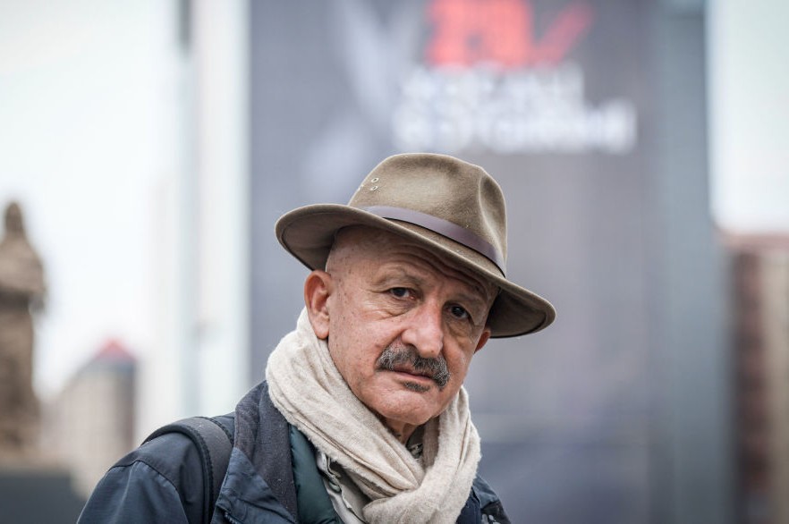 Reza Deqati Parisdəki etiraz aksiyalarında