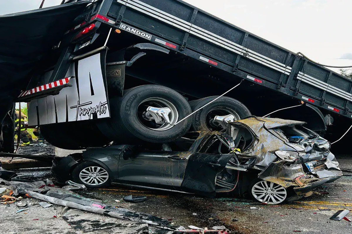 At least 11 dead in collision involving bus and truck in Brazil