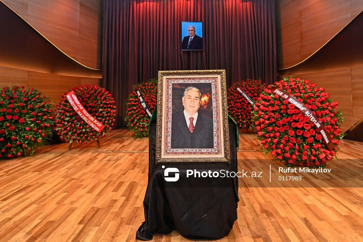 Xalq artisti Arif Babayev dəfn edilib -