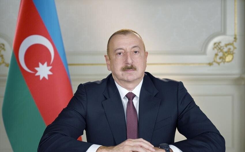 President Ilham Aliyev receives delegation led by President of Islamic Development Bank Group