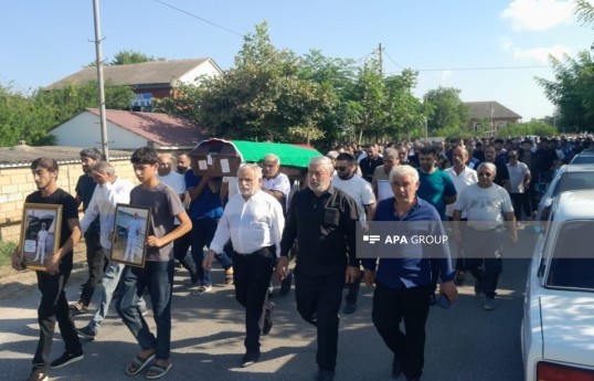 Odessa yaxınlığında vurulan gəminin kapitanı torpağa tapşırılıb