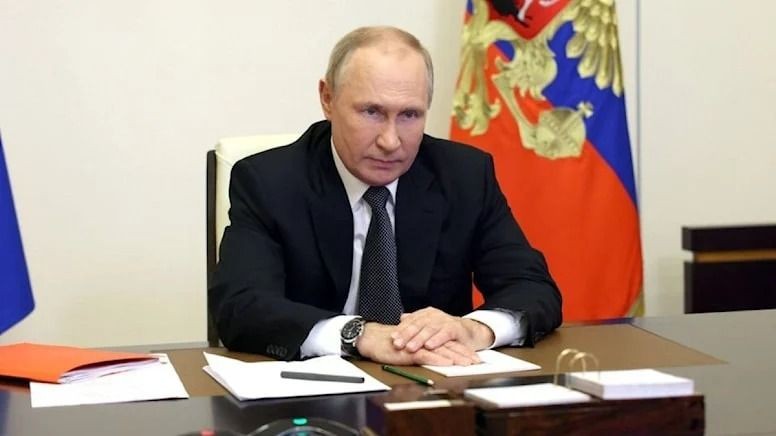Putin Təhlükəsizlik Şurasını təcili topladı