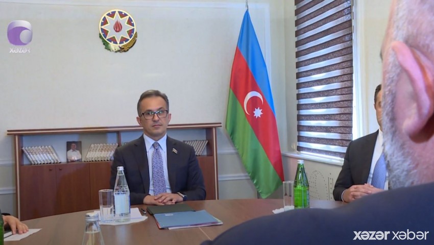Yevlax görüşündə dominantlıq edən AZƏRBAYCAN BAYRAĞI - VİDEO