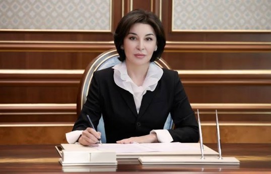 Özbəkistanın birinci xanımı Mehriban Əliyevanı təbrik edib