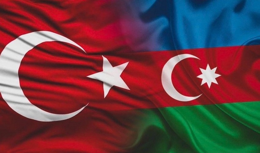 İsrail, Ermənistan, dini mövzular... –