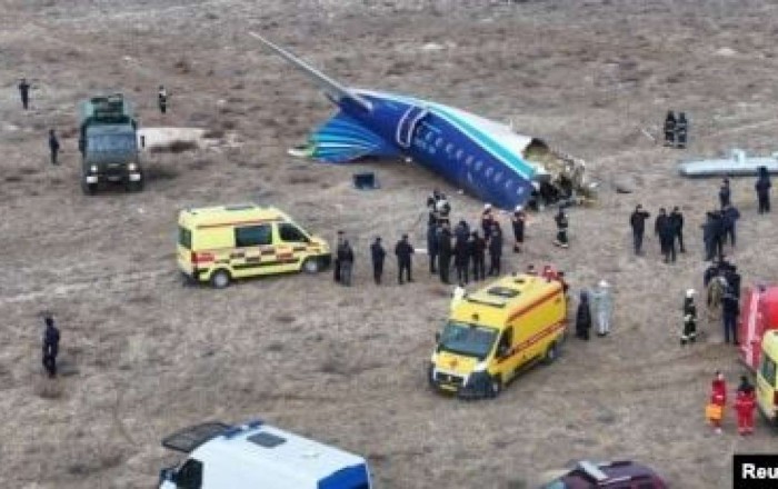 AZAL crew members commemorated at II Alley of Honor on anniversary of Baku–Grozny flight crash near Aktau -PHOTO
