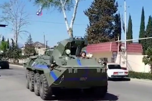 Российский миротворческий контингент покинул Азербайджан -