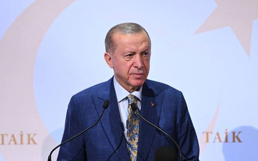 Ərdoğan: Mövcud konstitusiya ilə Türkiyə irəli gedə bilməz