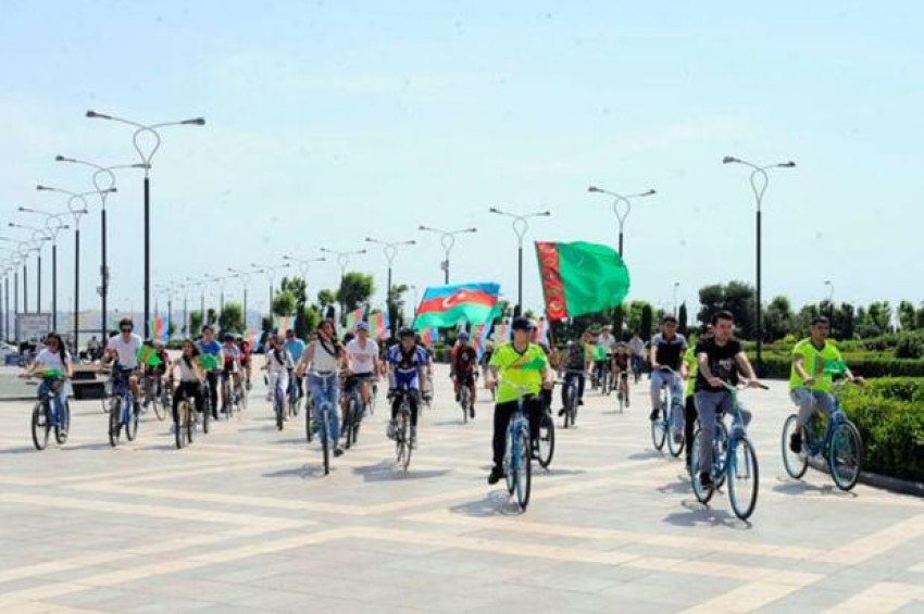 Azərbaycanda velosiped niyə nəqliyyat vasitəsi ola bilmir? - <span class="qirmizi">AÇIQLAMA + FOTO</span>