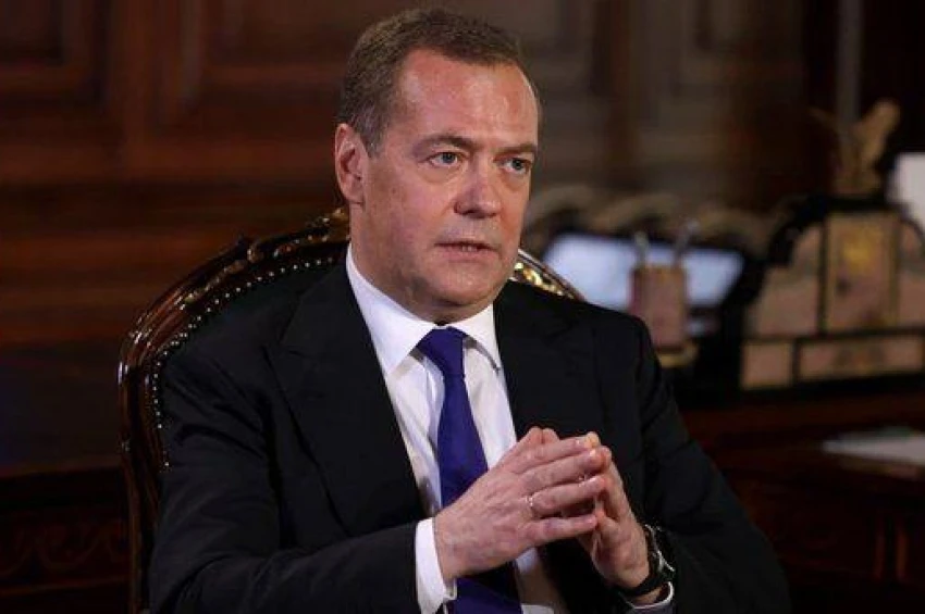 Medvedev hədələdi: "Suriyanın taleyini yaşaya bilər"<span class="qirmizi"></span>
