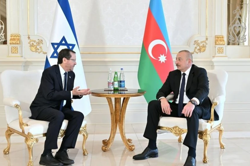 В Баку состоялась встреча президентов Азербайджана и Израиля один на один<span class="qirmizi"></span>