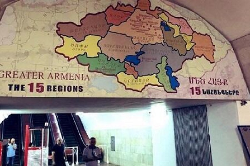 İrəvanda “böyük Ermənistan” xəritəsi yığışdırıldı - <span class="qirmizi">FOTO</span>