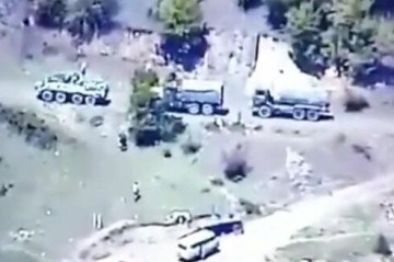 Армяне вновь перевозят оружие в Карабахе - Видео