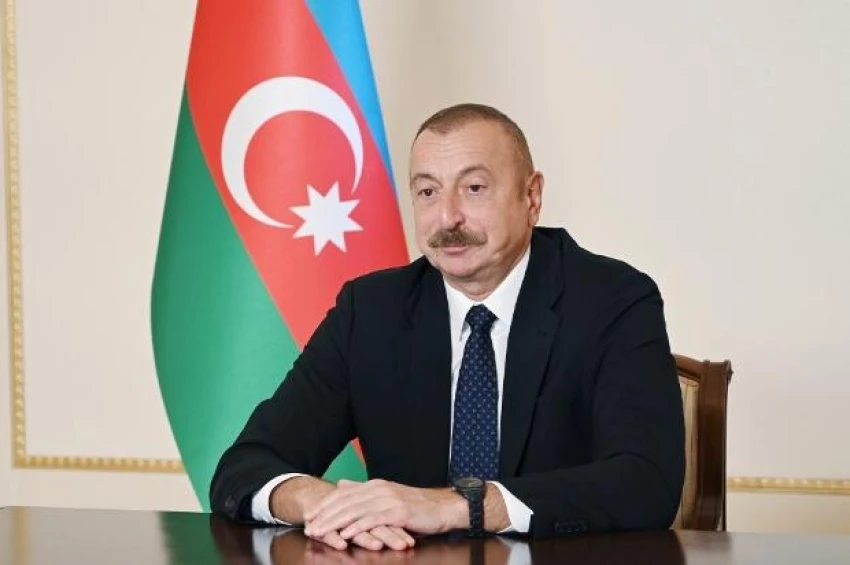 Ильхам Алиев поздравил Короля Швеции<span class="qirmizi"></span>