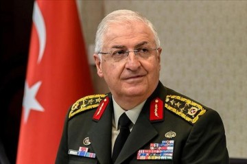 “Azərbaycanlı qardaşlarımızla tək ürək olmağa davam edəcəyik” - Türkiyənin yeni müdafiə naziri