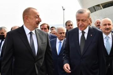 Алиев Эрдогану: Вас очень любят в Азербайджане