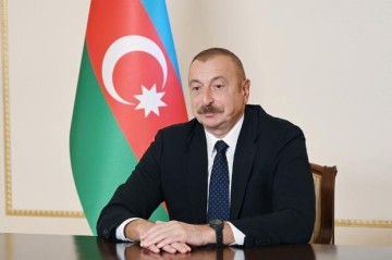 Ильхам Алиев поздравил Короля Швеции