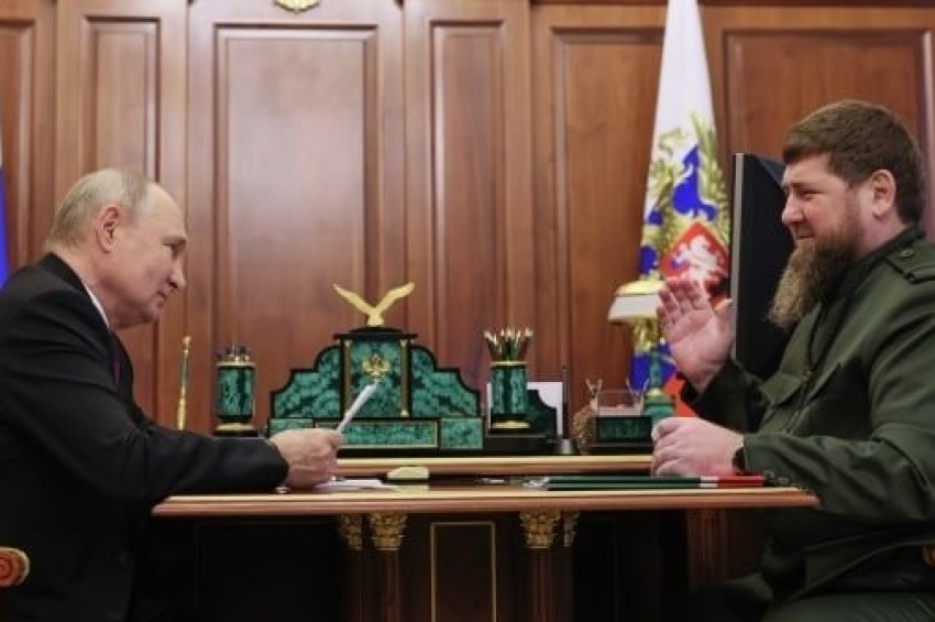 Kadırov Putini Çeçenistana dəvət edib