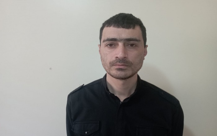 Şirvanda iranlı narkotacirə kuryerlik edən şəxs saxlanılıb