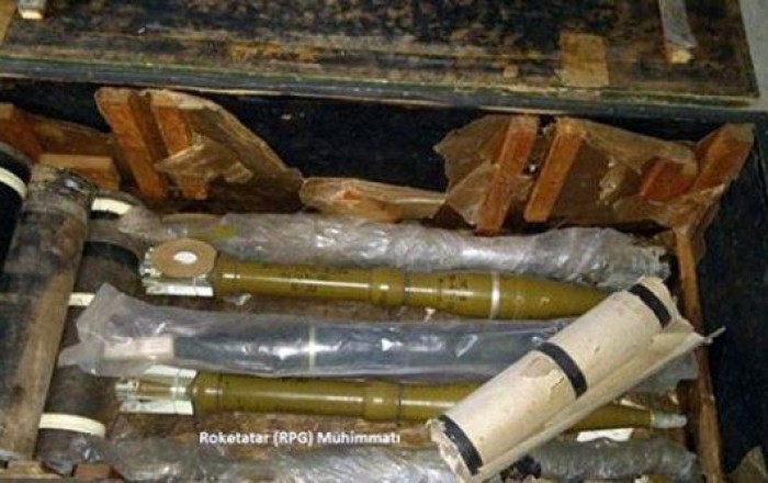В Агдаме обнаружены неразорвавшиеся боеприпасы -