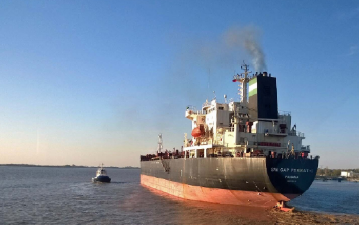 Следовавший в РФ танкер встал из-за поломки перед входом в Босфор