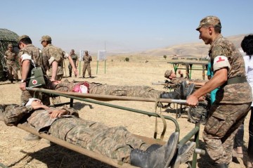 4 Armenian soldiers died