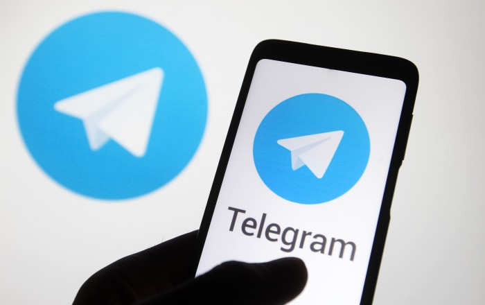 “Apple” “Telegram”dan ukraynalılar üçün qadağalar