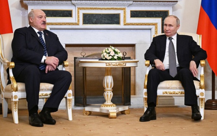Путин и Лукашенко могут провести двустороннюю встречу на полях саммита ЕАЭС