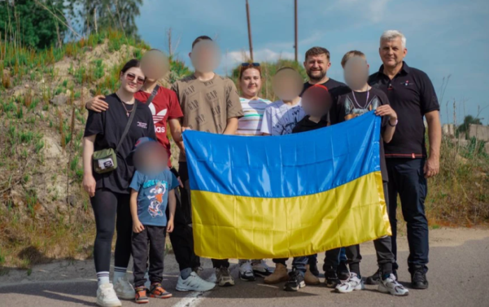 Daha 13 uşaq Ukraynaya qaytarıldı
