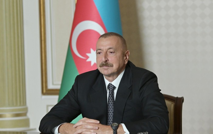 İlham Əliyevin Prezident Aleksandr Lukaşenko ilə geniş tərkibdə görüşü başlayıb -