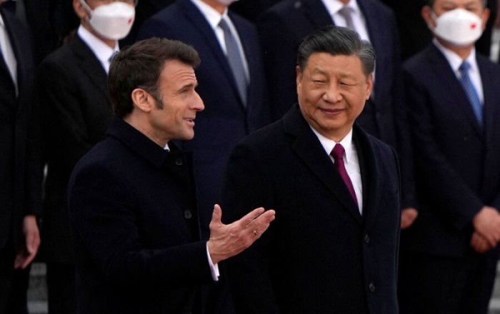 Китай и Франция будут прилагать усилия для мирного решения ядерной проблемы Ирана