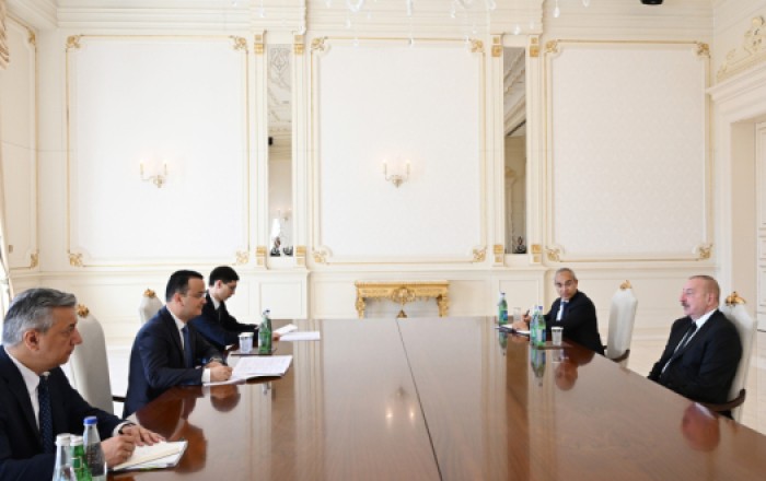 Узбекский министр у Ильхама Алиева