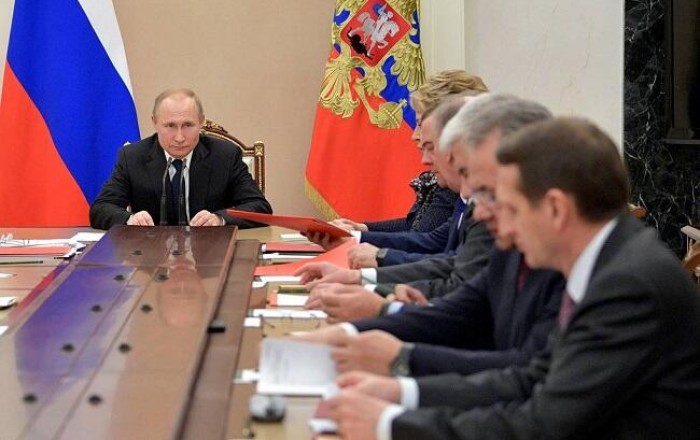 Putinin TŞ-də MDB təlimatı: Rusiya nədən narahatdır?