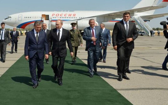 Путин прибыл в Узбекистан