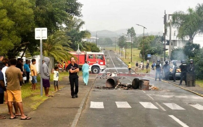 Yeni Kaledoniyada iğtişaş: jandarm öldü