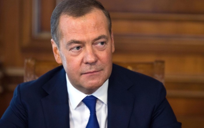 Медведев: Иными словами, там везде должна быть Россия