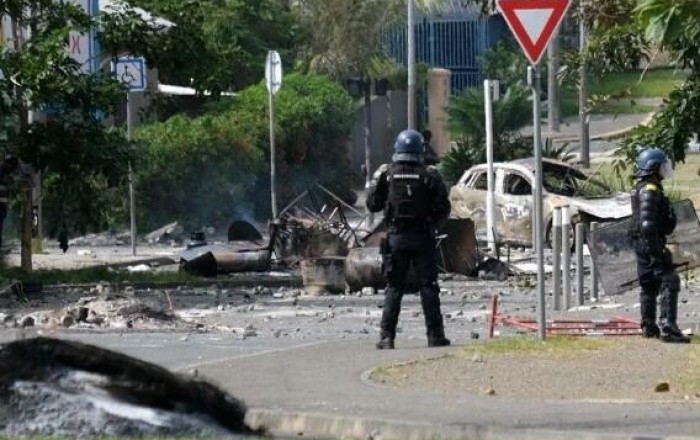 Fransa Yeni Kaledoniyaya əlavə polis qüvvələri göndərdi