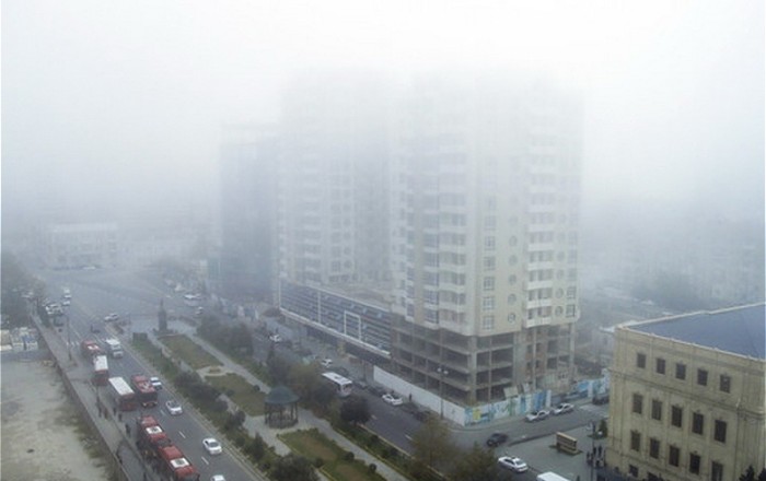 В Баку вновь пыльный туман. Сколько он продлится?